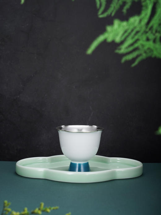 子佩集【祥云清悦】银S990摆件【TZYF049】茶具祥云浮雕四葵口茶杯2602 商品图3