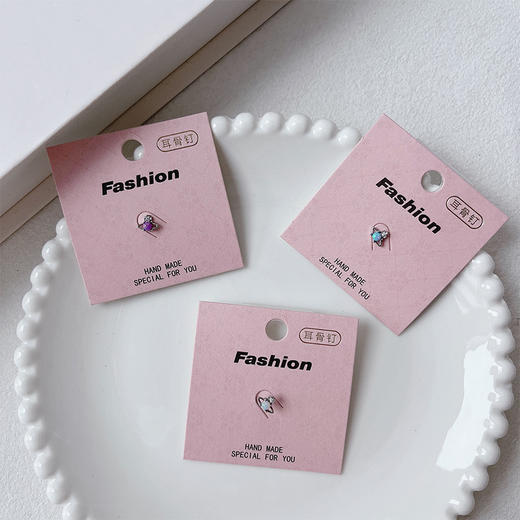 简约多彩星医用钛钢耳饰-纪念日百货门店同款162895556 商品图0