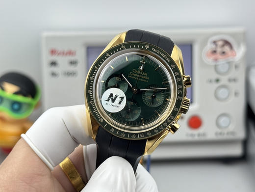 N1 Factory 欧米茄 透底 超霸系列月球表3861机芯
搭配新款5珠表带，每排五片拱形表节的表链带，佩戴舒适度和质感有更好体验。整个手表基于正品original 原版开模的精品 无可挑剔❕❕❕ 商品图4