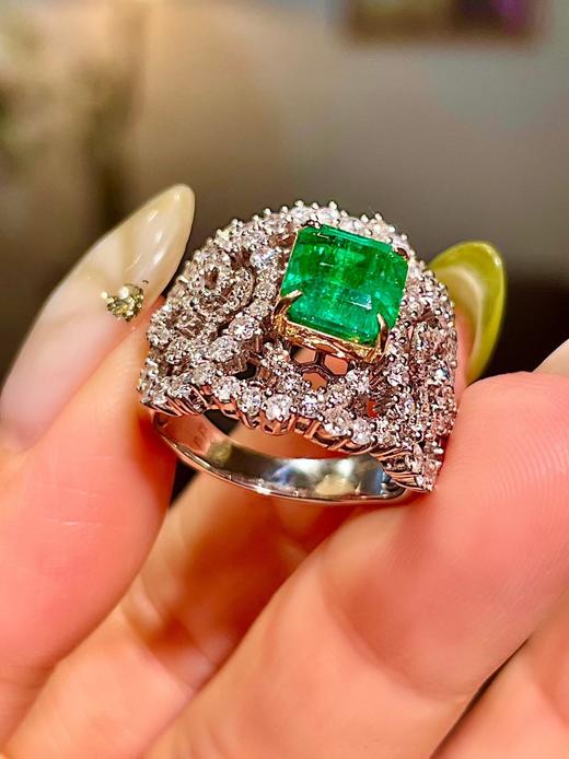 2.08克拉祖母绿戒指 商品图2