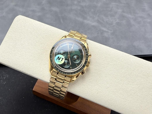 N1 Factory 欧米茄 透底 超霸系列月球表3861机芯
搭配新款5珠表带，每排五片拱形表节的表链带，佩戴舒适度和质感有更好体验。整个手表基于正品original 原版开模的精品 无可挑剔❕❕❕ 商品图4