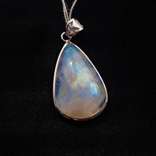 月光石吊坠 | 印度原矿质地 未经泡酸处理 月下世界「下单后72小时内发货」 商品图0