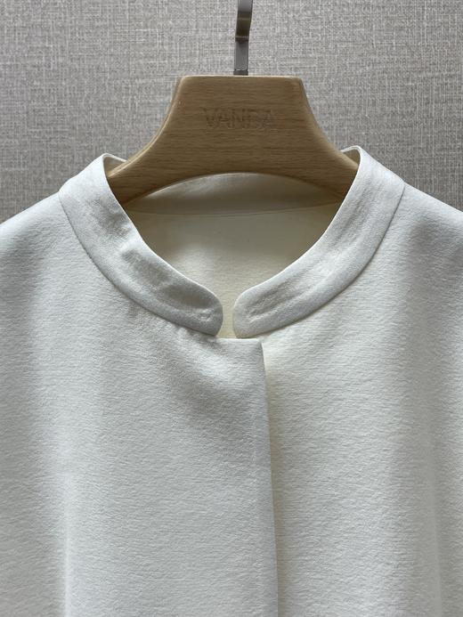 立体收腰上衣 商品图1