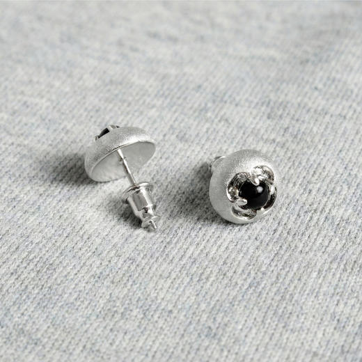 含晖·玲珑系列-镂空宝石耳钉 商品图10