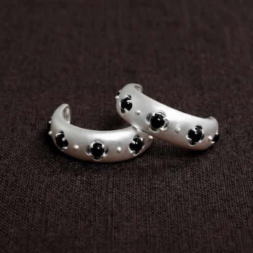 含晖·玲珑系列-镂空宝石耳环 商品图2