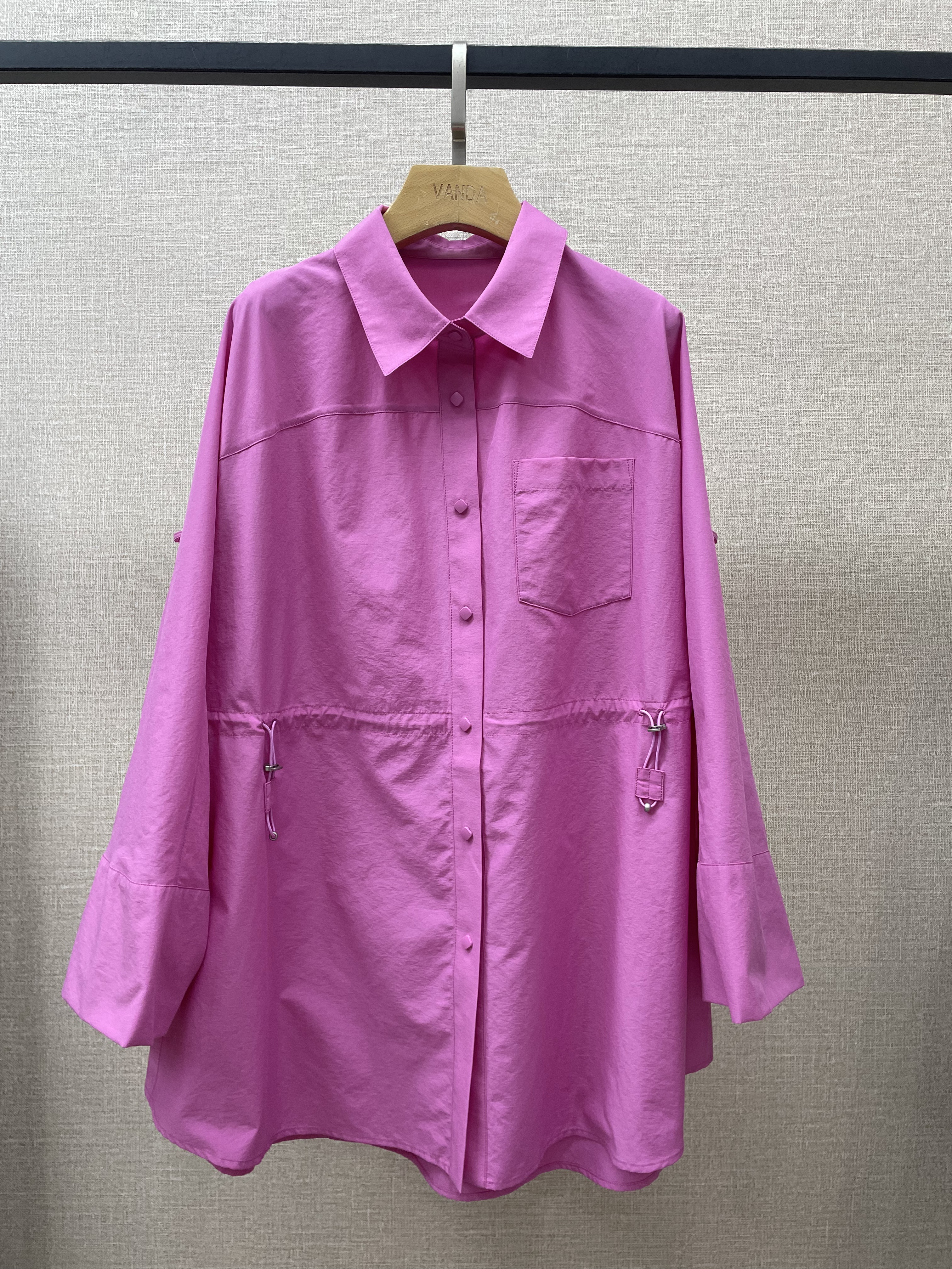 枚粉衬衣外套