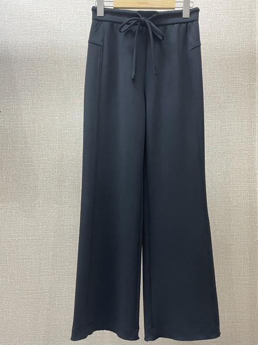 高弹极简舒适裤 商品图0