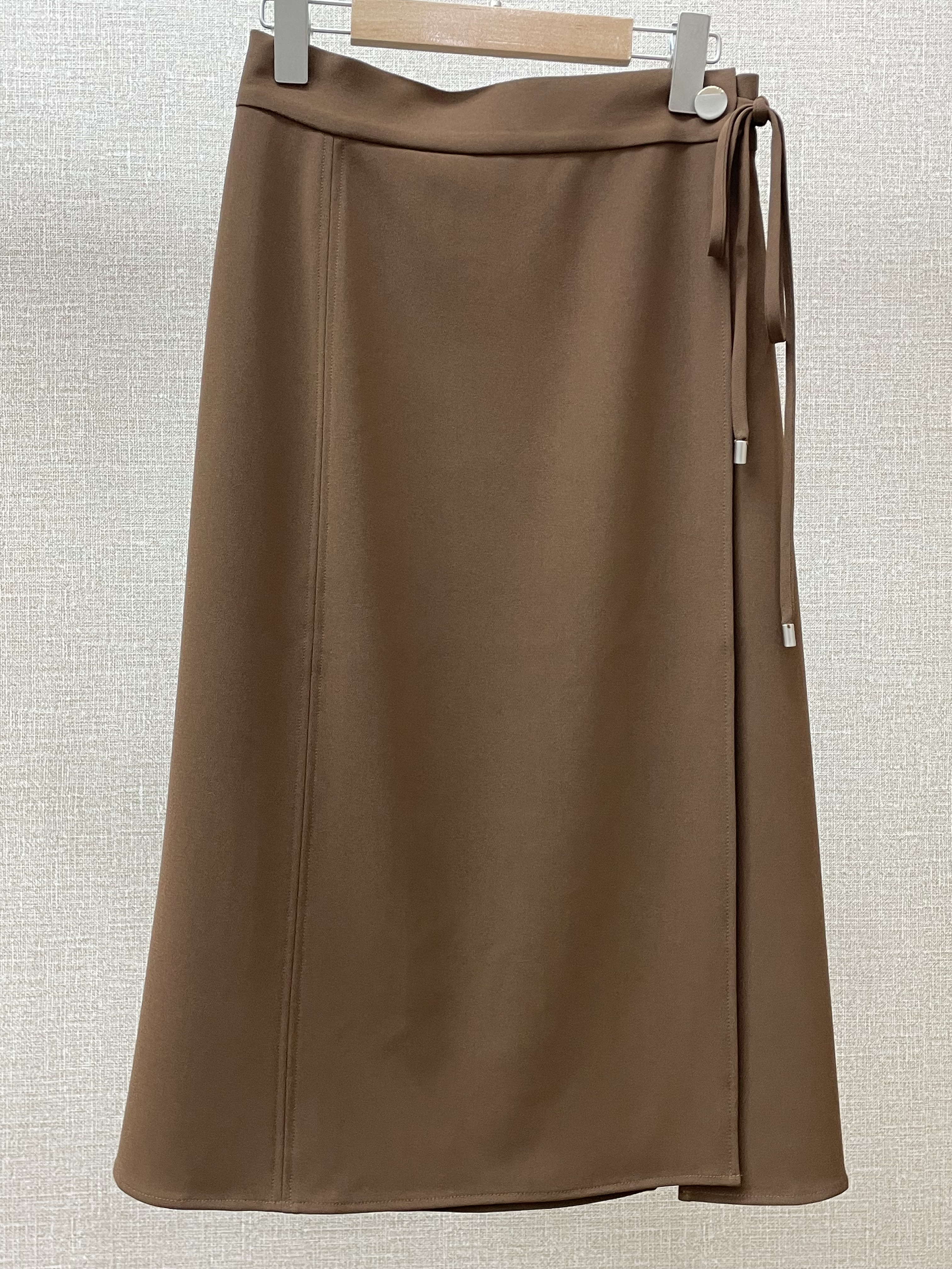 设计师裹身半裙