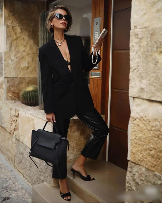 Celine 牛皮 mini 黑色 鲶鱼包 商品图1