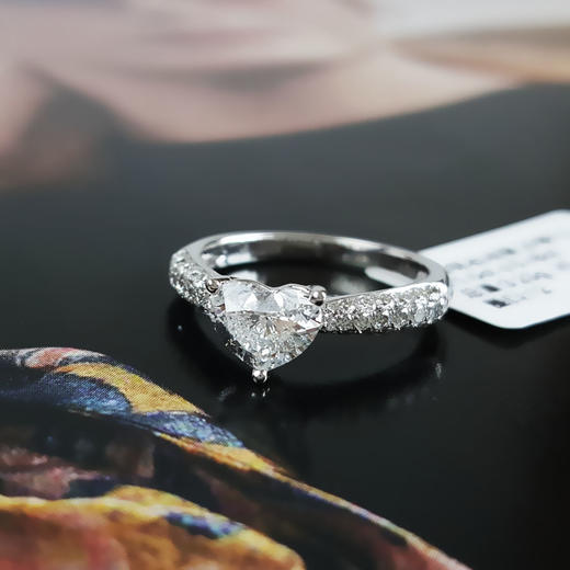【天然正品】AU750白金经典简约三爪款心型1.0克拉钻石戒指12号（戒圈可改）090226NJS23 商品图4