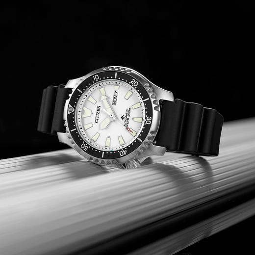 西铁城官方正品不锈钢表壳 PU橡胶表带蓝宝石玻璃表镜200米防水机械男表NY0118-11AB 商品图2