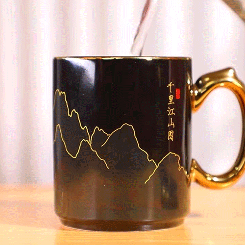 【《手握江山》典藏版千里江山温感杯】，景德镇御器研究院出品