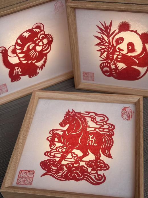 泰山非遗剪纸小夜灯手工剪纸一触即亮剪纸摆台 商品图2