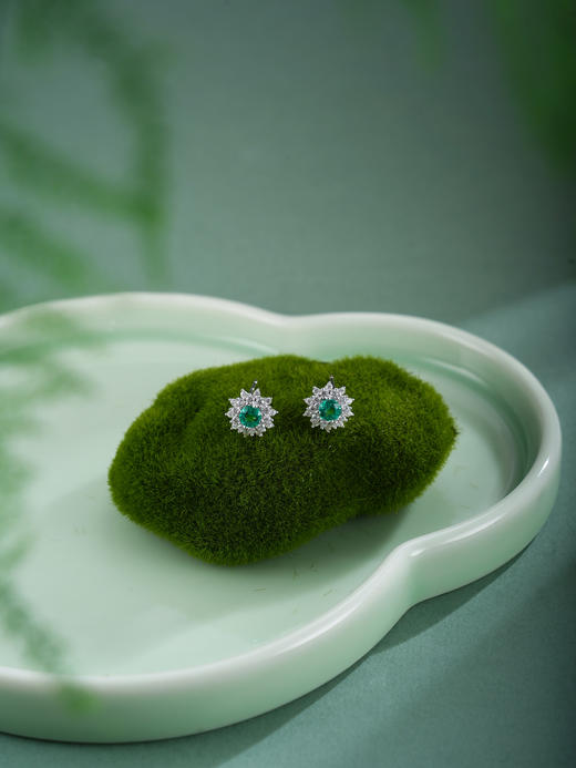 子佩集【花开传情】银S925耳钉【EM3123-XF】时尚培育宝石祖母绿太阳花2602 商品图5