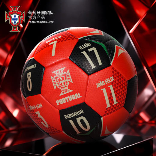 【官方正版】葡萄牙国家队 | 黑红印签足球球迷训练5号球C罗周边 商品图2
