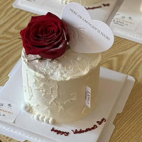 玫瑰心语4寸（水果夹心）