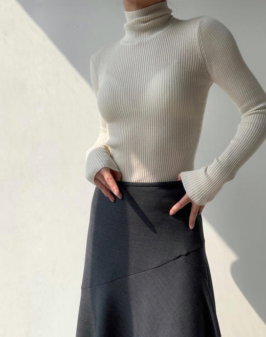 Puree｜#1971 Ribbed Baciscs Turtleneck 高垂领 精纺丝羊绒罗纹打底 [  白 / 黑  ] 商品图0