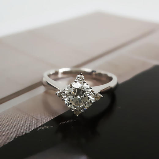 【天然正品】PT950铂金经典简约四爪款1.20克拉钻石戒指14号（戒圈可改）090226NJS26 商品图6