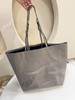 Prada 大号 灰色 牛皮 托特包 商品缩略图1