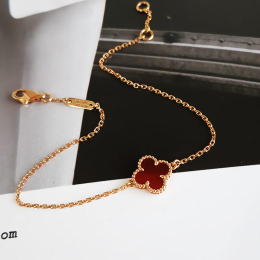 【98新闲置】VCA梵克雅宝Sweet Alhambra手链VCARN59K00 18K玫瑰金小号红玉髓四叶草小红花手链 链长16-17.5cm女士070226TJ24 商品图4