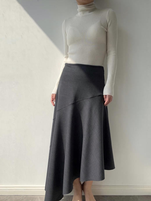 YANYI CHANG｜92880260  不对称斜裁A型半裙 [ 烟墨花灰 ] 商品图0