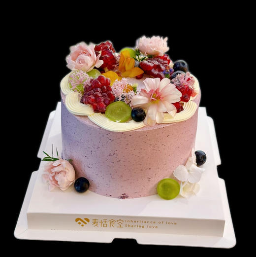 蓝莓奶油蛋糕（水果和鲜花随机搭配） 商品图0