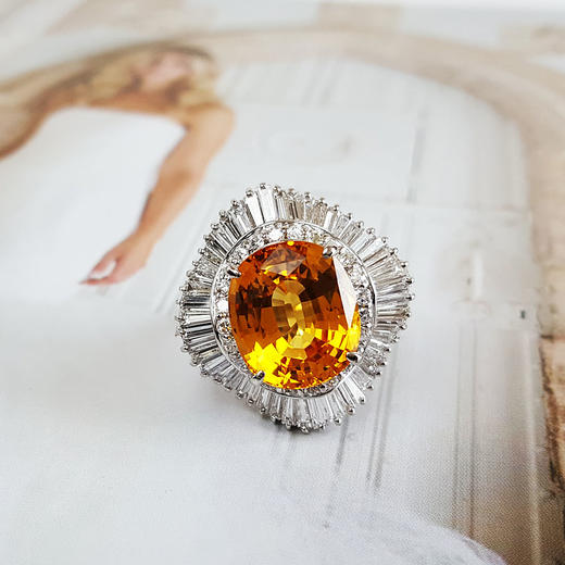 【天然正品】PT900收藏级铂金豪镶钻镶天然9.61克拉金丝雀艳黄色蓝宝石戒指14号（戒圈可改）290126TJ37 商品图4