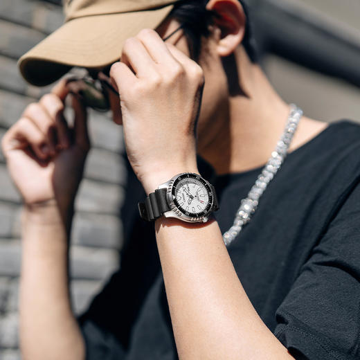 西铁城官方正品不锈钢表壳 PU橡胶表带蓝宝石玻璃表镜200米防水机械男表NY0118-11AB 商品图5