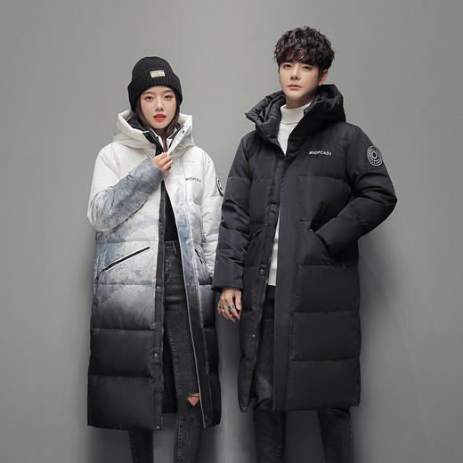 【春节正常发货 过年不打烊】加大码胖冬季情侣羽绒服男渐变加厚长款过膝连帽 商品图0