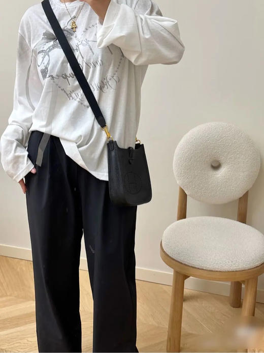 爱马仕 伊芙琳 黑色 金扣 mini togo皮 斜挎包 商品图4