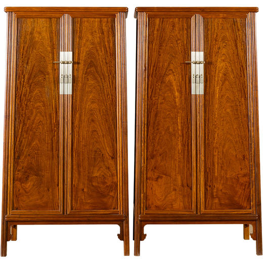 花梨木独板瓜棱腿圆角柜（一对） 商品图5