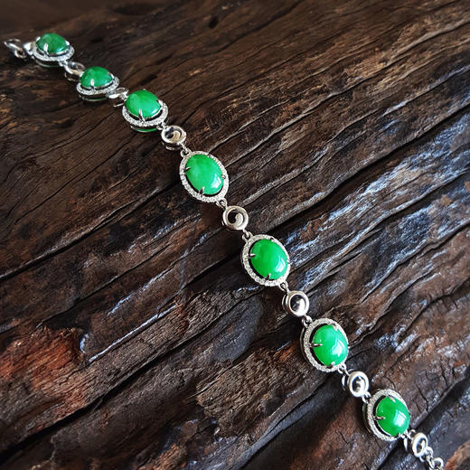 【天然正品】A货翡翠AU750白金镶钻镶天然细腻糯种满绿蛋面翡翠手链 链长：18CM（长度可调节）120226NJM29 商品图5