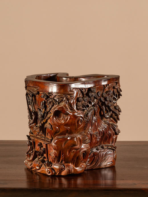 清	龙眼木满雕山水人物故事随形笔筒 商品图1