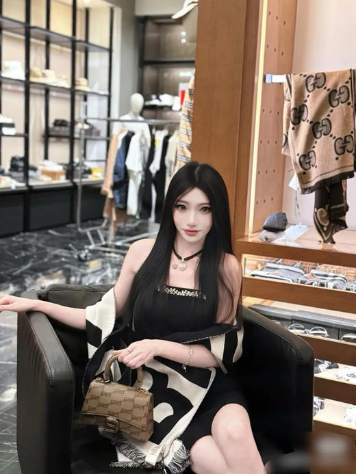 巴黎世家 Hourglass s 老花 沙漏包 商品图2