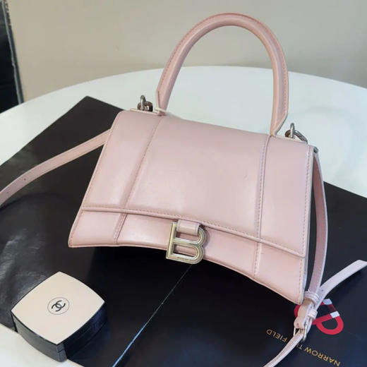 巴黎世家 Hourglass s 粉色 box皮 沙漏包 商品图0