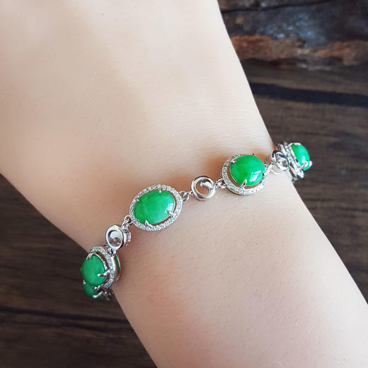 【天然正品】A货翡翠AU750白金镶钻镶天然细腻糯种满绿蛋面翡翠手链 链长：18CM（长度可调节）120226NJM29 商品图6