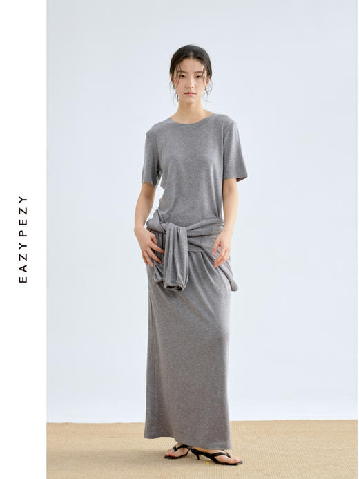 天丝羊毛T恤半裙登机套装 商品图1
