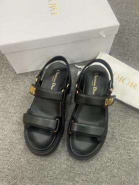 女款厚底凉鞋he010