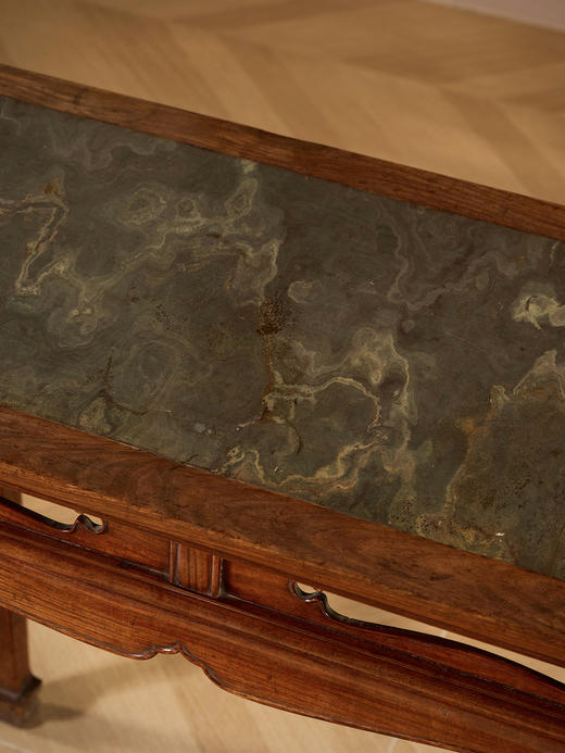 清早期	黄花梨镶绿石高束腰马蹄腿香案 商品图4