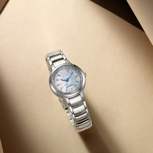 西铁城日本官方正品不锈钢光动能万年历电波女表EC1170-85D 商品图10