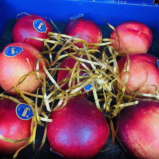 【澳洲金腰带】The Chosen One’s 黄油桃🍑浓郁的桃香，闻着就很治愈🌈咬开红润的外皮⭐是金黄多汁的果肉，富含果胶，丰富铁质，女孩多吃补血补 商品图7