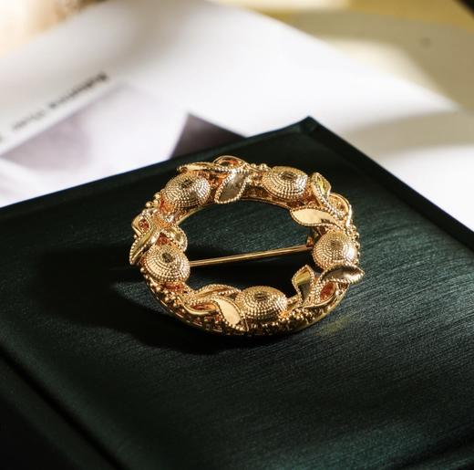 荔枝纹环形胸针 商品图1