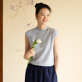 牧衣游原创 纯羊毛毛织手工刺绣毛衣新款通勤简约无袖上衣 逐月