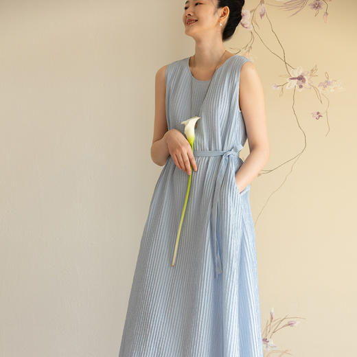 牧衣游原创 100支打条无袖棉质连衣裙新款宽松蓝色文艺长裙 迎风 商品图0