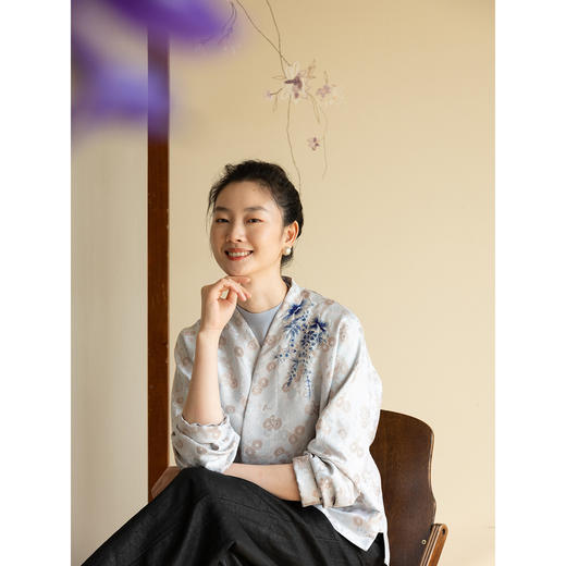 牧衣游原创 40姆米重磅菊手工刺绣织锦外套端庄复古气质 紫竹调 商品图2