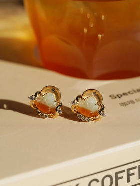 【喆】翡翠弥勒佛耳钉