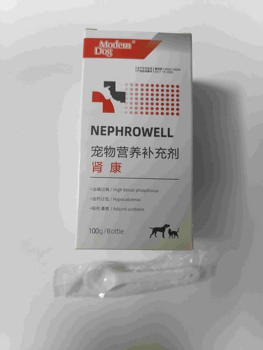 摩登狗肾康 100g//瓶，2027年5月28到期，可以吸附磷、尿毒素等有害物质，降低小肠对这些物质的吸收，还能降低胆固醇，防止贫血，改善食欲，增强体质。在犬猫急慢性肾衰时可作为营养补充剂长期饲喂。 商品图3