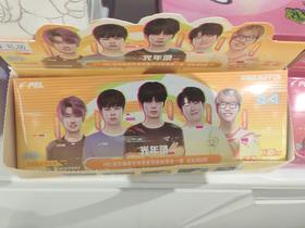 不凡玩品BUFFUN 光年录 PEL官方授权镭射票第一弹 战队包B款-盒