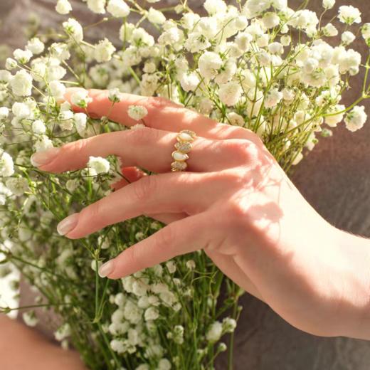 2楼Fellala/翡拉拉「春雨」轻奢高级感戒指货号926433801吊牌价1399现价1259 商品图2