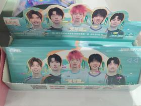 不凡玩品BUFFUN 光年录 PEL官方授权镭射票第一弹 战队包D款-盒